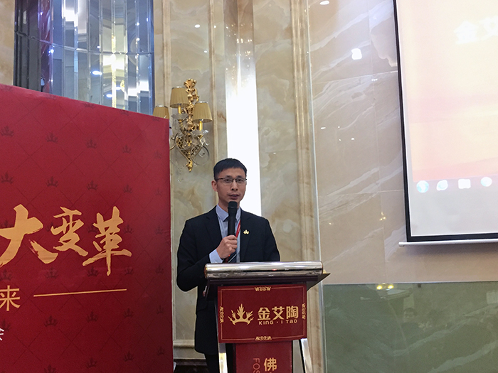 九洲国际官网2017年终总结暨赞美大会盛大召开
